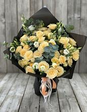 Букет цветов из:  Розы и Лизиантусы в Урюпинске