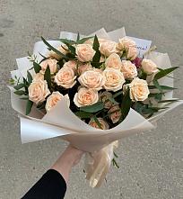 Букет Кремовые розы Латте в Урюпинске