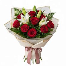 Букет цветов из:  Лилии и Розы в Урюпинске