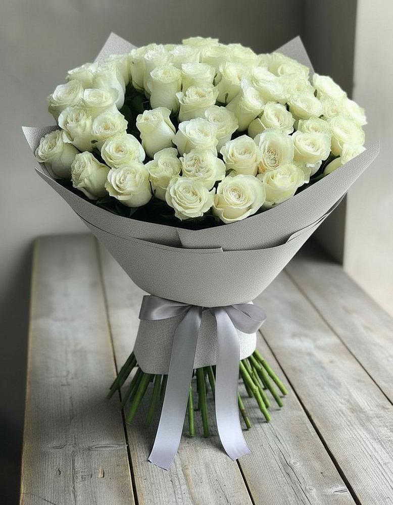 Букет 35 Белых роз в Урюпинске