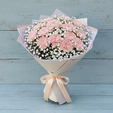 Букет цветов из:  Гвоздики в Урюпинске