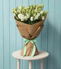 Букет цветов из:  Лизиантусы #REPLACE_PRED# Урюпинске