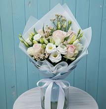 Букет цветов из:  Розы и Лизиантусы #REPLACE_PRED# Урюпинске