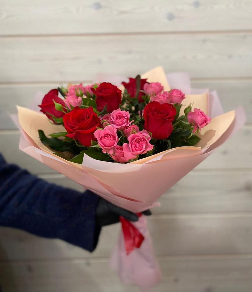 Букет цветов из: Розы в Урюпинске