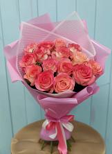 Букет 15 Розовых роз Равель в Урюпинске