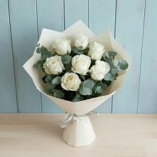 Букет Белые розы в Эвкалипте в Урюпинске